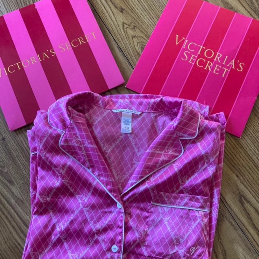 Victoria’s Secret Small Pajama Shirt